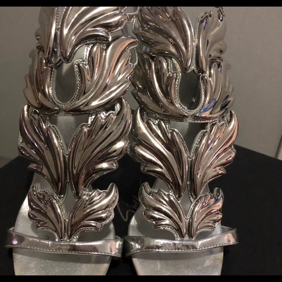 Giuseppe Zanotti cruel summers - Picture 2 of 5